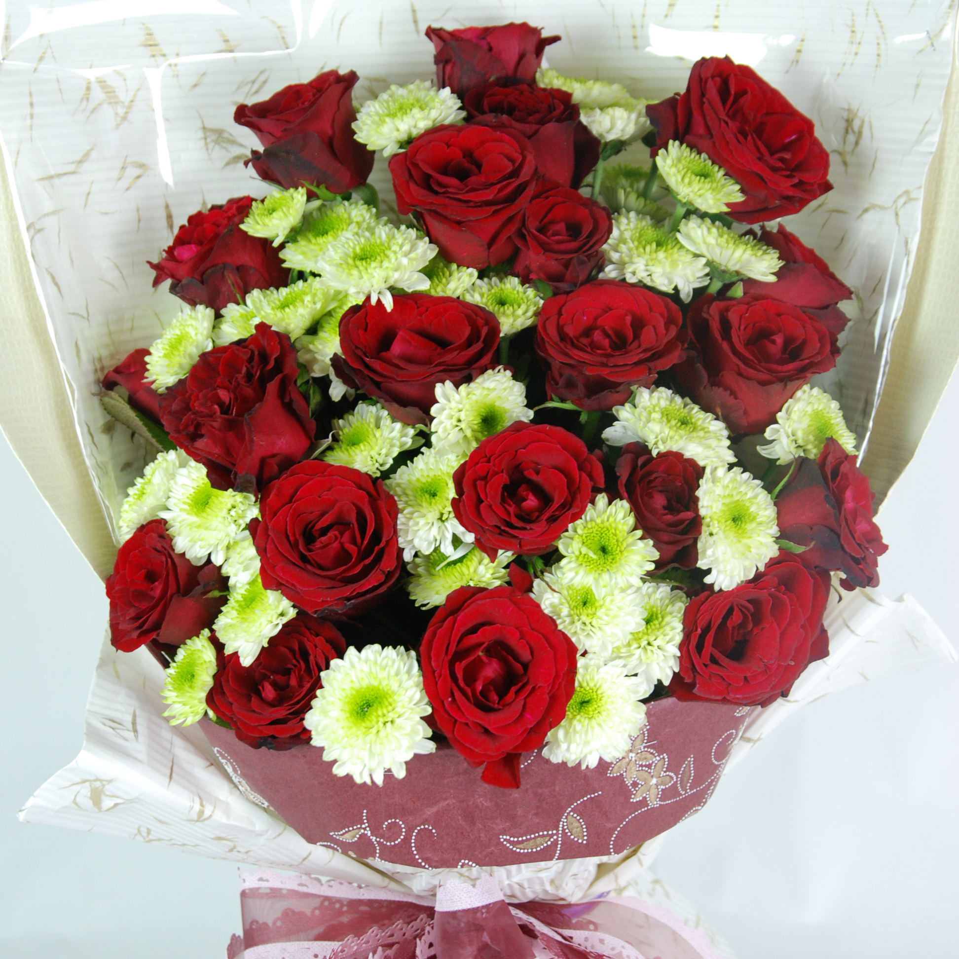 【巧繪網-FR050081無與倫比】=33朵艷麗紅玫瑰+當季新鮮花材=傳情花束/網路花店