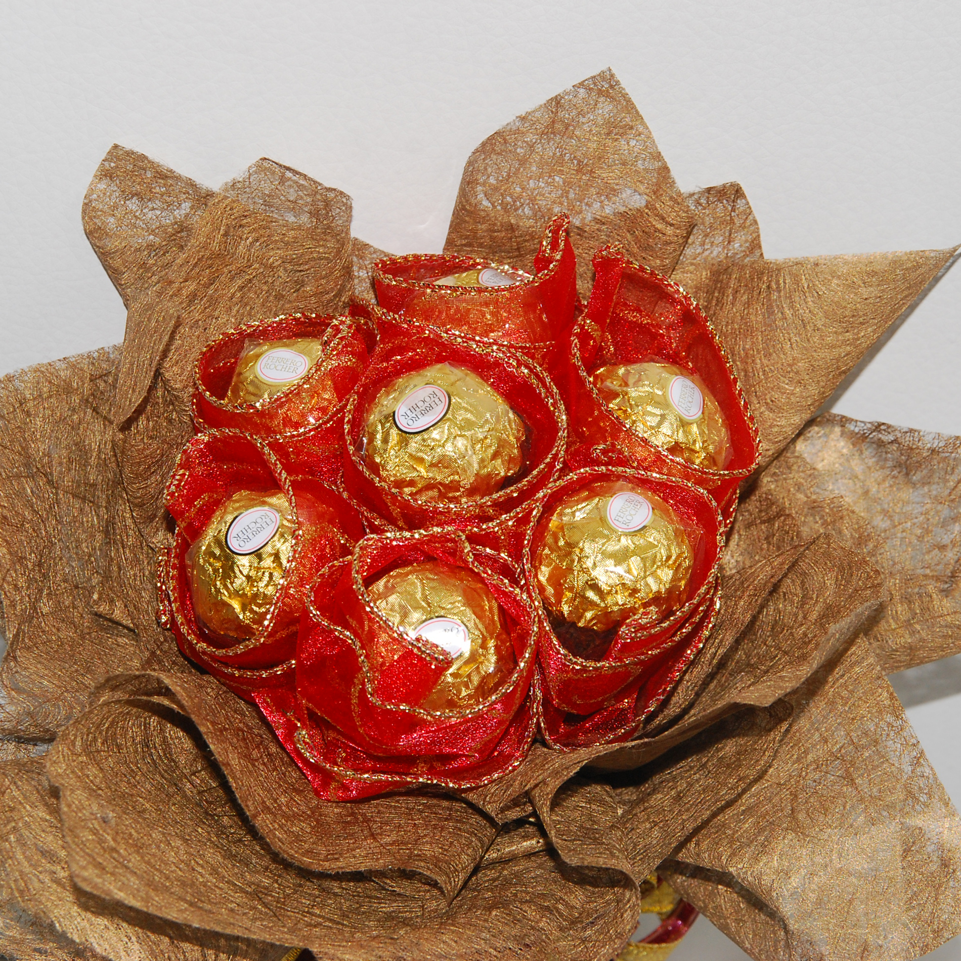 【巧繪網-G020038華麗約會】精緻金莎七顆包裝mini金莎花束送禮輕巧可愛傳情花束