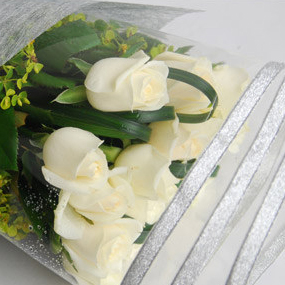 【巧繪網—傳情生日禮物】FR520140網路花店‧銀色星鑽= 嚴選新鮮白玫瑰花束/耀眼銀